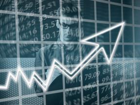 La evolución en la gestión del conocimiento en la empresa en busca de la solución "10" La evolución en la gestión del conocimiento en la empresa en busca de la solución "10"